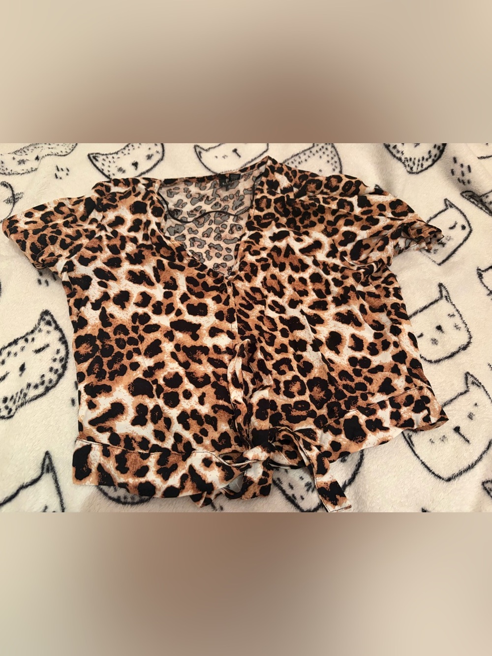 Vero moda leopard print tie front cropped blouse